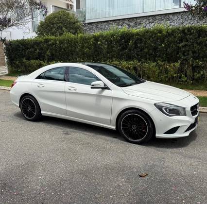MERCEDES-BENZ CLA 200 1.6 VISION 16V FLEX 4P AUTOMÁTICO